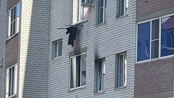 20 человек эвакуировали из многоэтажки Ставрополя из-за пожара