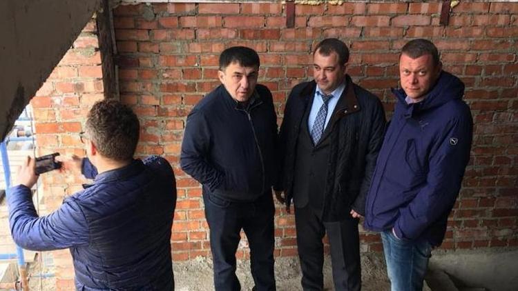 Инспекторы «Дирекции Школы-2025» проверили строительство детсадов и школ на Ставрополье