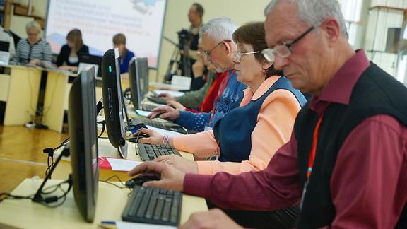 Пенсионеры Железноводска поучаствуют в конкурсе по компьютерной грамотности