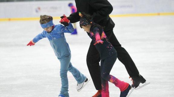 Юных фигуристов и хоккеистов приглашают в школу зимних видов спорта «Наследие» в Ставрополе