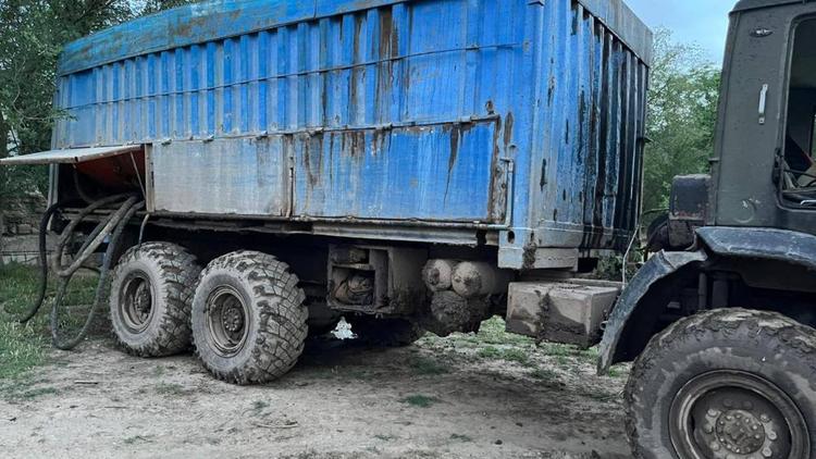 Более 15 тонн нефти на 300 тысяч рублей похитил житель Ставрополья