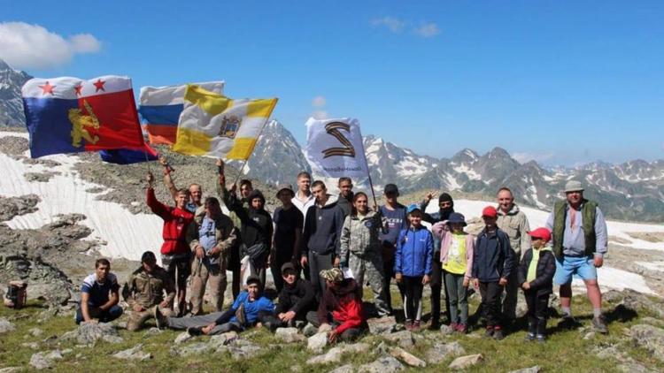 Школьники Красногвардейского округа прошли по местам боевой славы защитников Кавказа