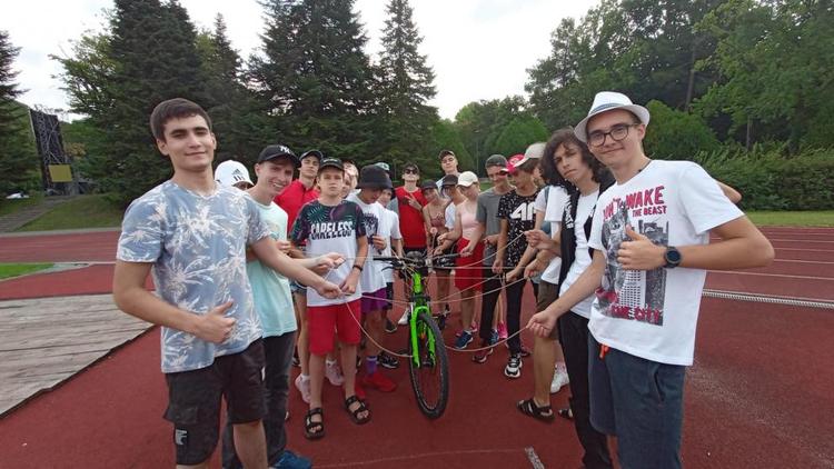 На Ставрополье школьники получили путёвки в «Орлёнок» за победу в «Зарнице-2020»