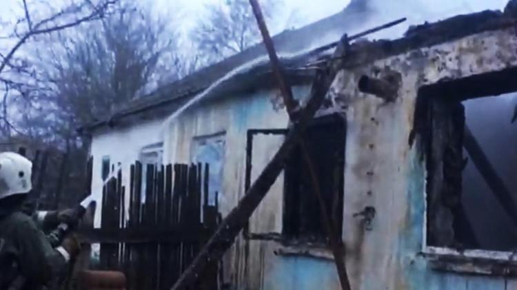 На пепелище пожара в Будённовском районе нашли тела двух погибших