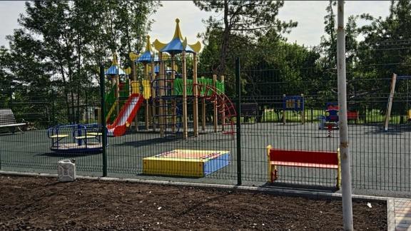 Три детские площадки построили в сёлах Минераловодского округа