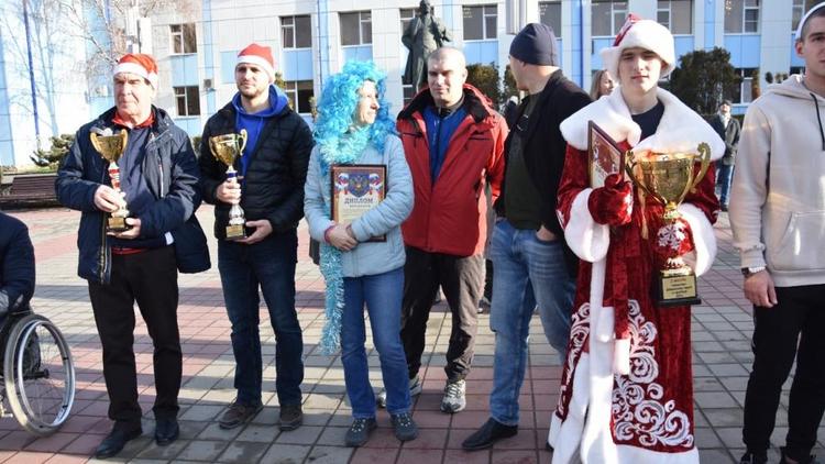 Праздничный забег «Здоровый – в Новый год» прошёл в Михайловске