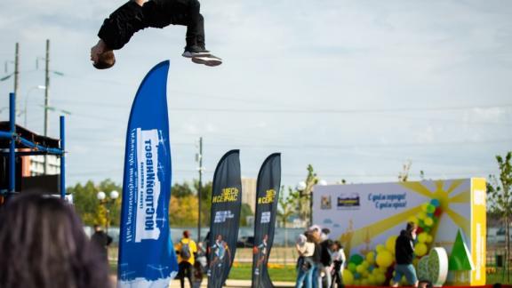 Администрация Ставрополя и ГК «ЮгСтройИнвест» провели спортивный праздник ко Дню города и края