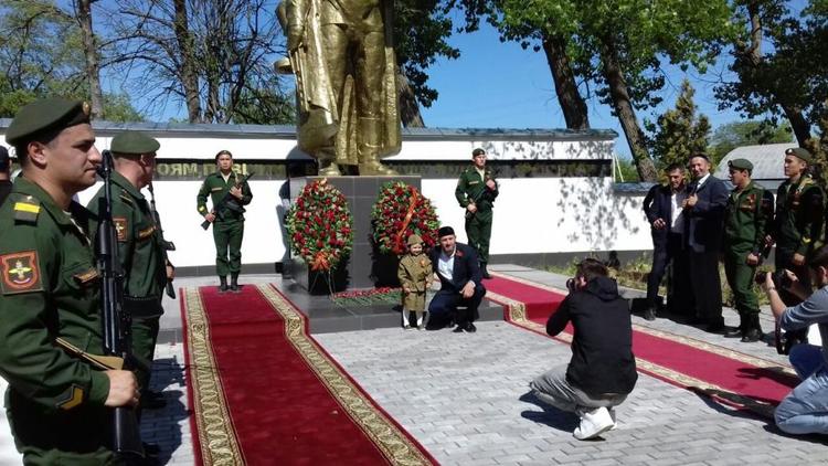 На Ставрополье чеченские волонтёры ищут родных солдат ВОВ, погибших под Грозным