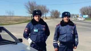 Ставропольские автоинспекторы уберегли автоледи от страшной аварии