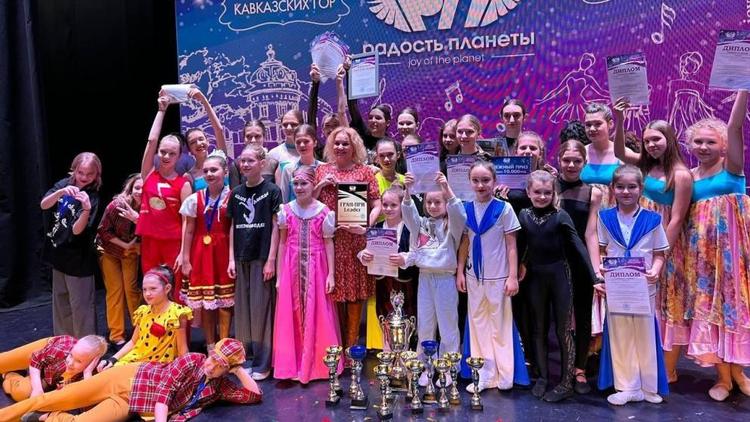 Танцевальный коллектив из Железноводска отличился на двух Всероссийских фестивалях