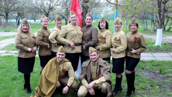 Фронтовая бригада Александровского района выступила перед участниками «Зарницы»