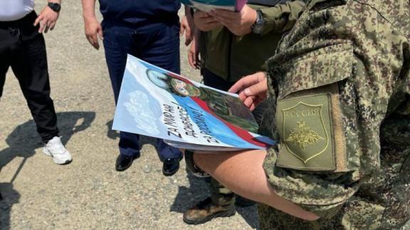 Пятигорчане отправили подарки Ставропольским десантникам