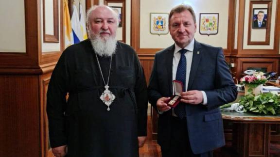 Глава Ставропольской митрополии поздравил Ивана Ульянченко с юбилеем