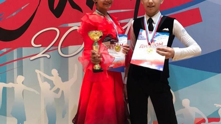 Ставропольские танцоры успешно выступили на всероссийском конкурсе «Виват, Россия!»
