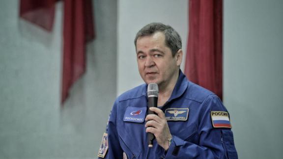 В Невинномысске Олег Скрипочка рассказал школьникам о традициях российских космонавтов