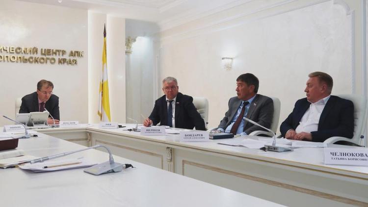 Депутаты Ставрополья высказались за прозрачность тарифов на воду для аграриев