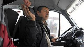 Волгоградский водитель маршрутки возит пассажиров со скидками