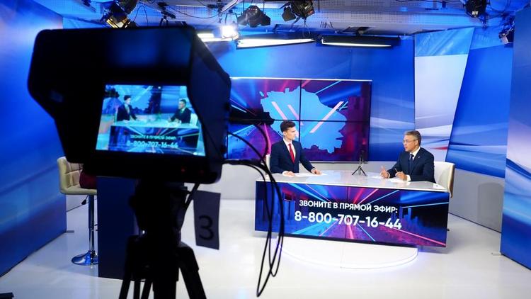 Ставропольским пенсионерам со 2 сентября начнут выплачивать единовременные пособия по 10 тысяч рублей