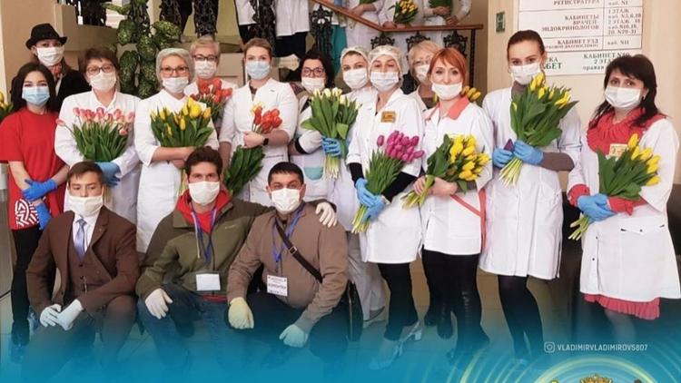 Губернатор Ставрополья поблагодарил за работу медиков и волонтёров