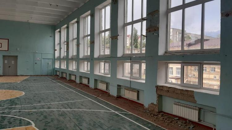 В Ставрополе начался масштабный капремонт двух школ