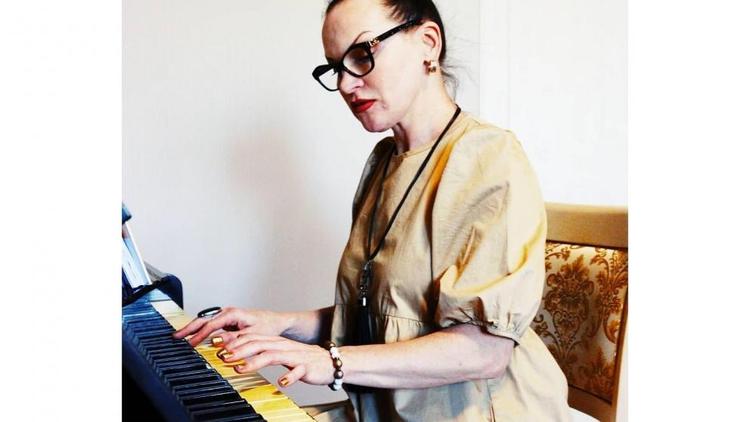Оперная певица из Пятигорска обучает вокалу в Instagram