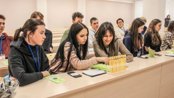Школьники и студенты Ставрополья поучаствовали в конкурсе проектов «Большие вызовы»