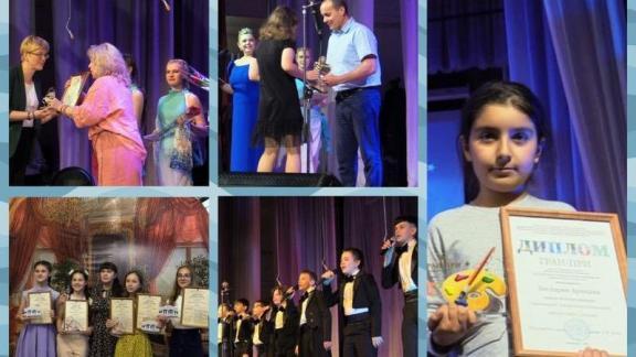 Лучшие юные исполнители Ставрополья выступили на фестивале «Дорога к звёздам»