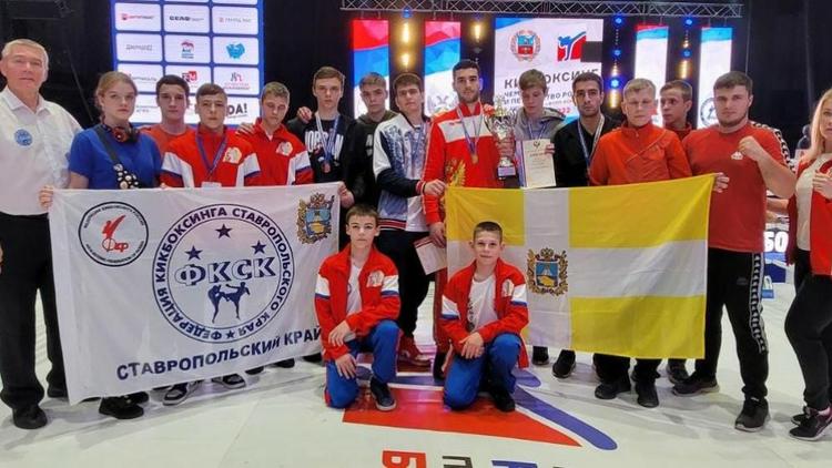 Кикбоскёры из Кисловодска завоевали 4 медали на Первенстве России