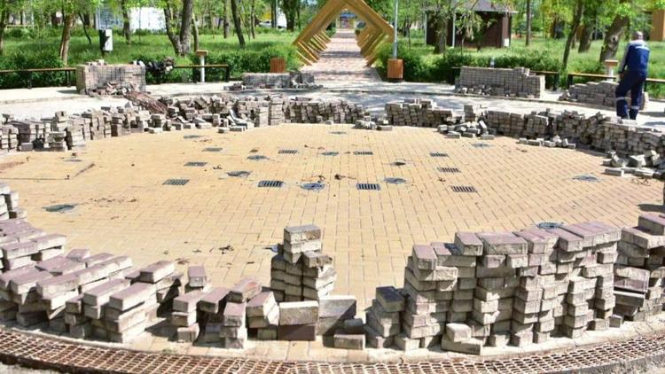 В Будённовске к началу лета отремонтируют городской фонтан