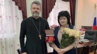 Министру культуры Ставрополья вручили медаль Пятигорской епархии