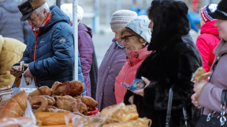 На новогодней ярмарке в Невинномысске сделали покупки 22 тысячи человек