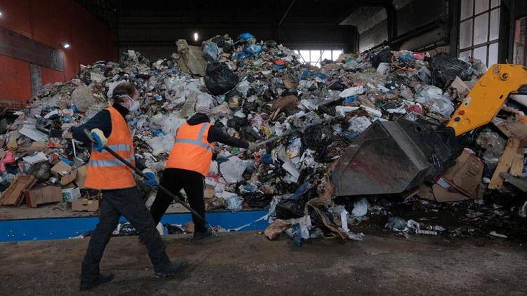 Регоператор по вывозу мусора на Ставрополье продолжит работу на майских праздниках