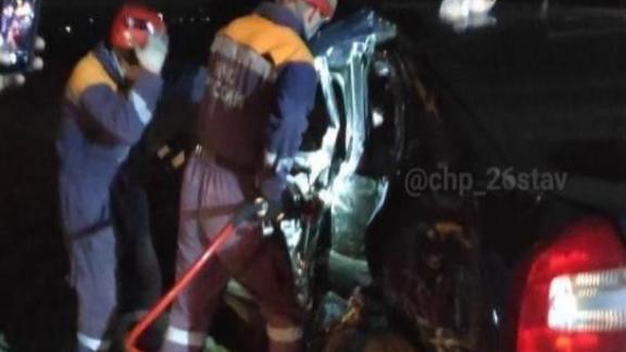 Пострадавшего в ДТП на Ставрополье из машины «вырезали» спасатели