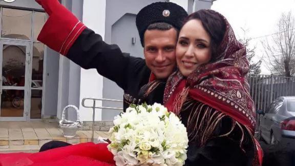 В Новоалександровском округе Ставрополья молодожёны сыграли свадьбу в духе казачьих традиций