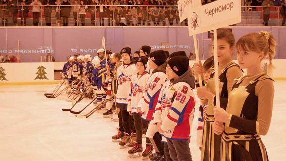 Ледовые баталии собрали юных хоккеистов из шести городов в Невинномысске