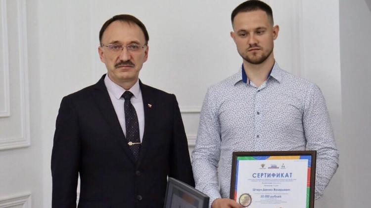 В Ставрополе наградили победителей VI Национального чемпионата по профмастерству «Абилимпикс»