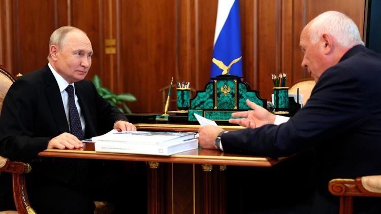 Гендиректор «Ростеха» представил Президенту РФ отчёт об итогах работы корпорации