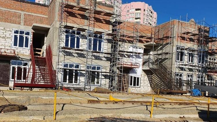 На Ставрополье проверили, как строятся школы и детские сады в рамках нацпроектов
