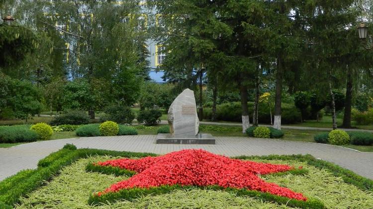 В Ставрополе изменят оформление цветников к Юбилею Победы