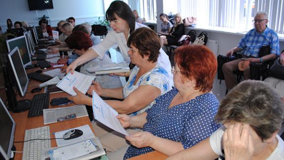 В Ставрополе «Ростелеком» поздравил очередных выпускников «Азбуки Интернета»