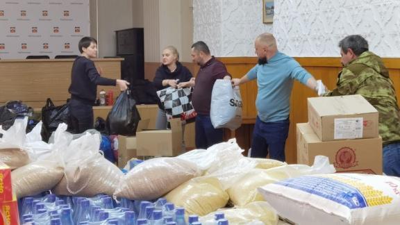 Ставропольцы отправили в Ростовскую область 25 тонн гуманитарной помощи