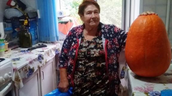 Пенсионерка из Предгорного округа вырастила небывалый урожай тыквы