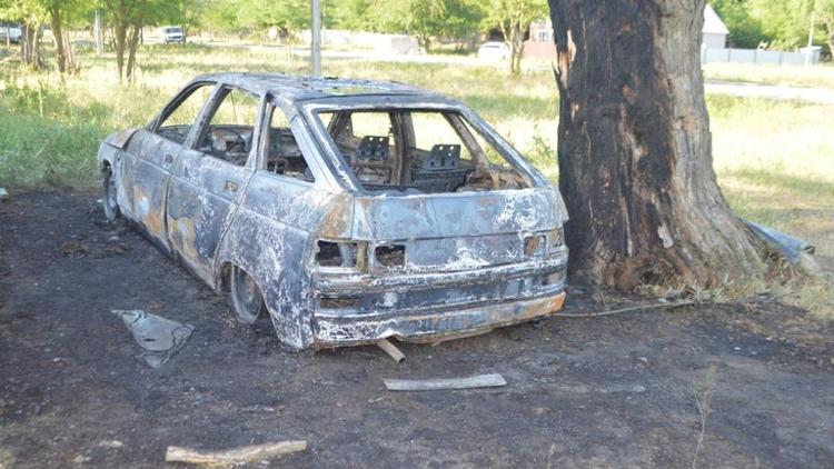 В Курском округе Ставрополья мужчина поджёг машину знакомой из-за ссоры