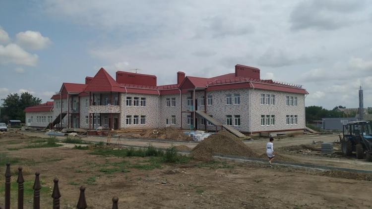 В селе Донском на Ставрополье завершается строительство детского сада