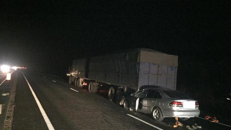 Пассажир легковушки погиб в аварии с «КамАЗом» на Ставрополье