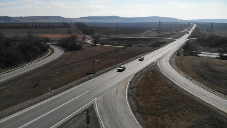 Дорога от аэропорта Минвод до Ессентуков будет расширена до четырёх полос