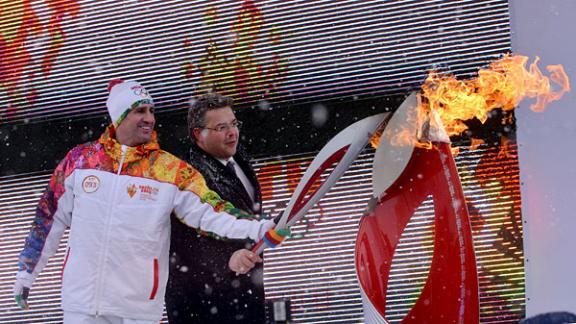 Чаша Олимпийского огня «Сочи-2014» в Ставрополе зажжена!