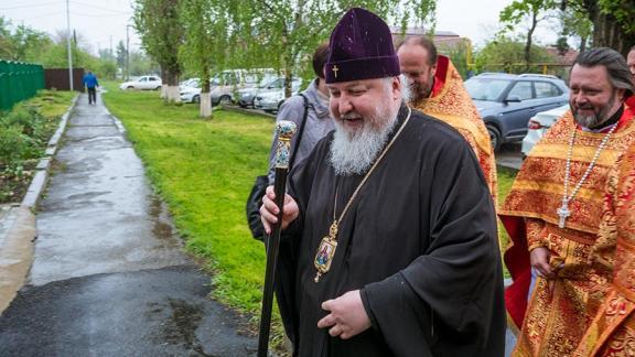 Митрополит Кирилл на Пасхальной неделе посетил воспитанников невинномысской православной гимназии