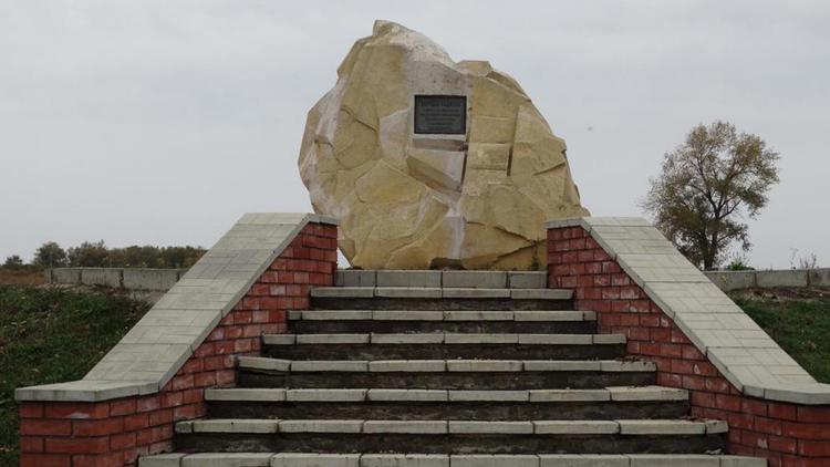 В ставропольском селе Московском отремонтировали памятник жертвам Холокоста