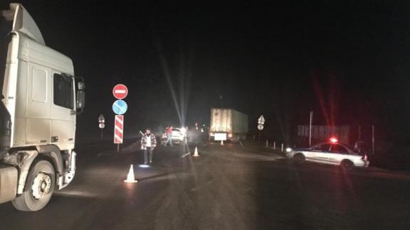 На трассе «Кавказ» Ставрополья грузовик-нарушитель врезался во внедорожник